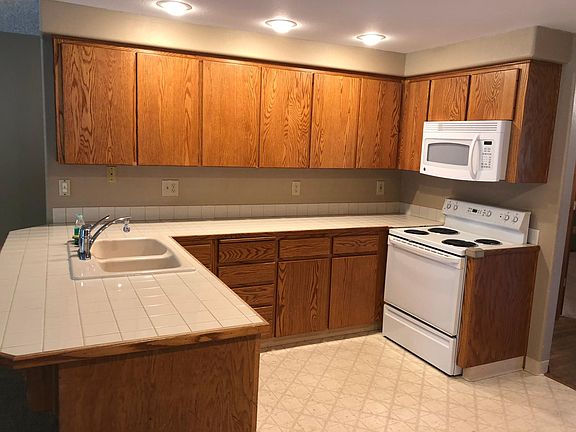 4th image of 12604 SE 27th St