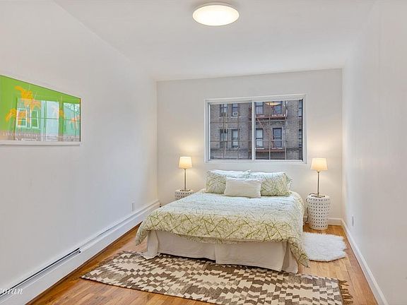 5th image of 383 Midwood St