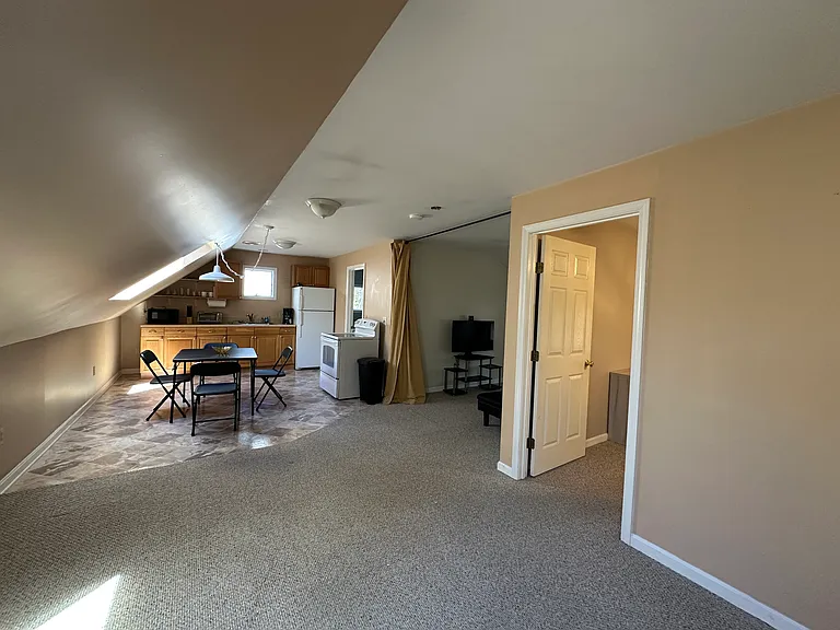 17 Fox Run Rd #A — Photo 3