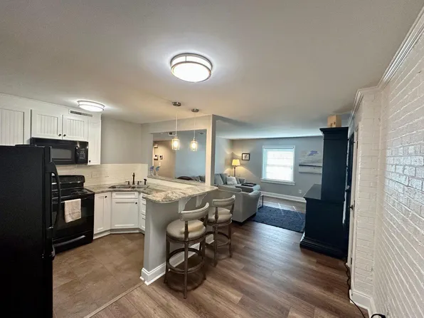 4913 Park Rd, Charlotte, NC