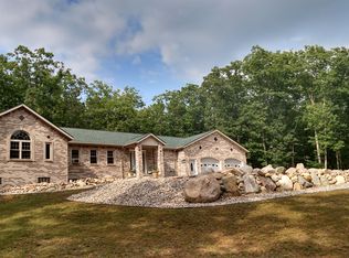 5696 Richard Dr, West Branch, MI 48661