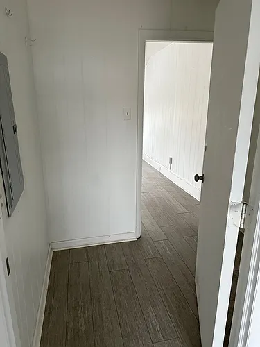 4245 Ridge Ave Photo 1