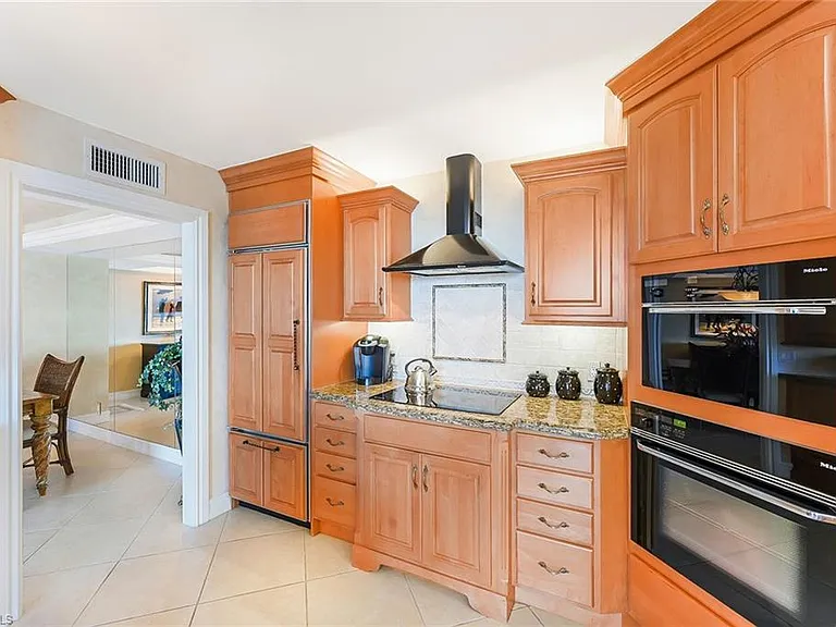 4005 Gulf Shore Blvd N #607 — Photo 9