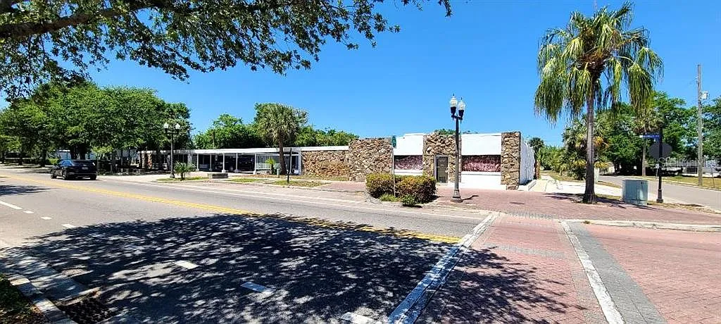 1 bed, 1.0 bath, 400 sqft, $250 — Photo 3
