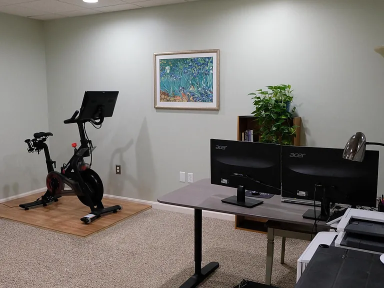 100 Parker Ave #12 — Photo 9