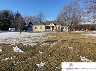 3202 S 222nd St, Elkhorn, NE 68022