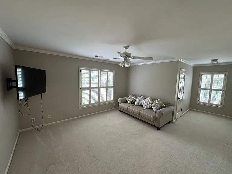 365 Fairleaf Ct — Photo 25