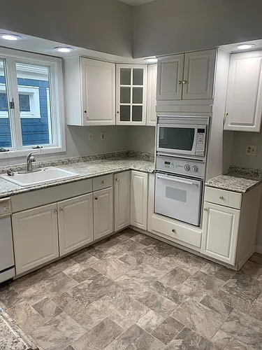 170 Butler Ave #UPPER Photo 1