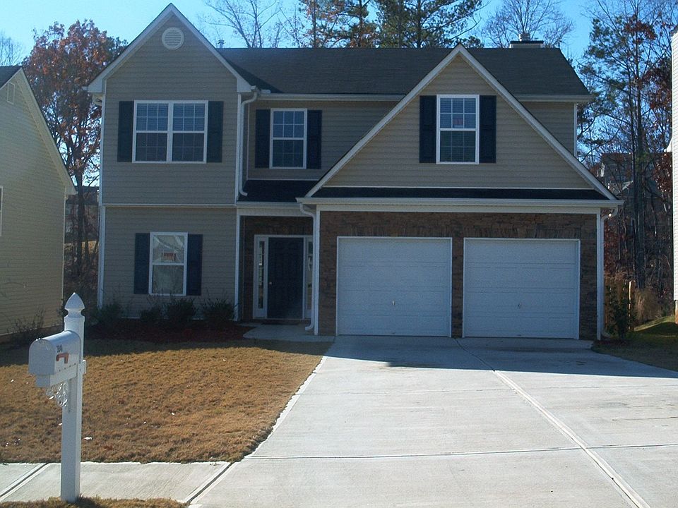 3041 Leatherleaf Trail