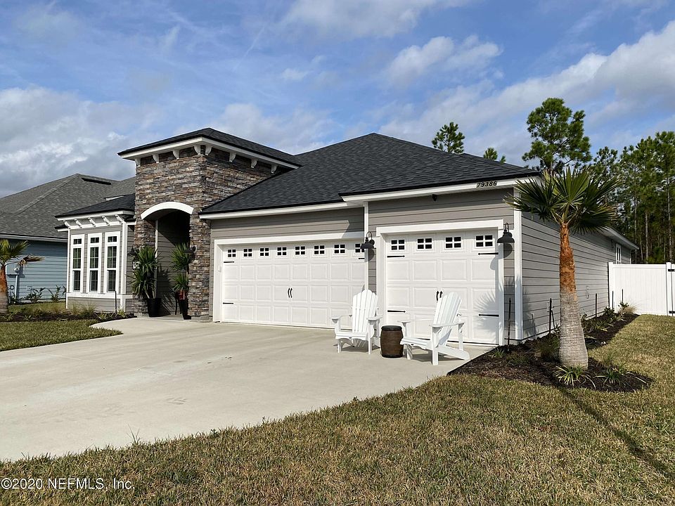 1st image of 79386 Plummers Creek Dr