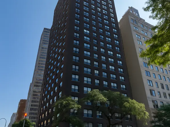 400 East 54th Street 15A image 11 of 11