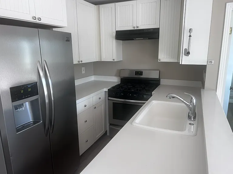 4948 Brighton Ave — Photo 34