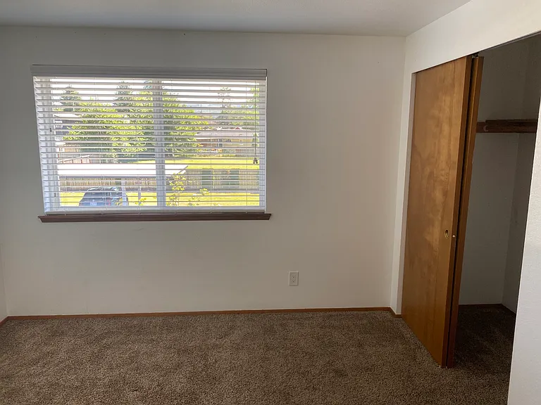 121 Kensington Ave SW #3 — Photo 7
