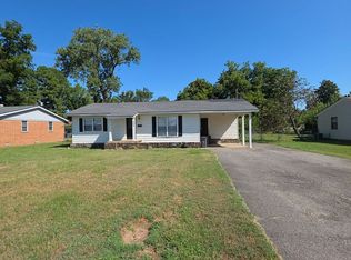 504 Rock St, Dardanelle, AR 72834