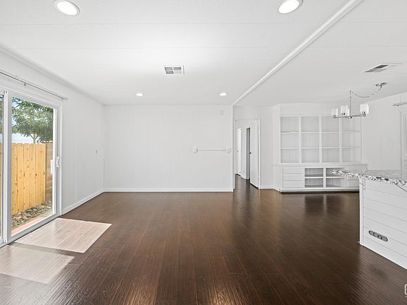 4th image of 9104 Eastwind Cir