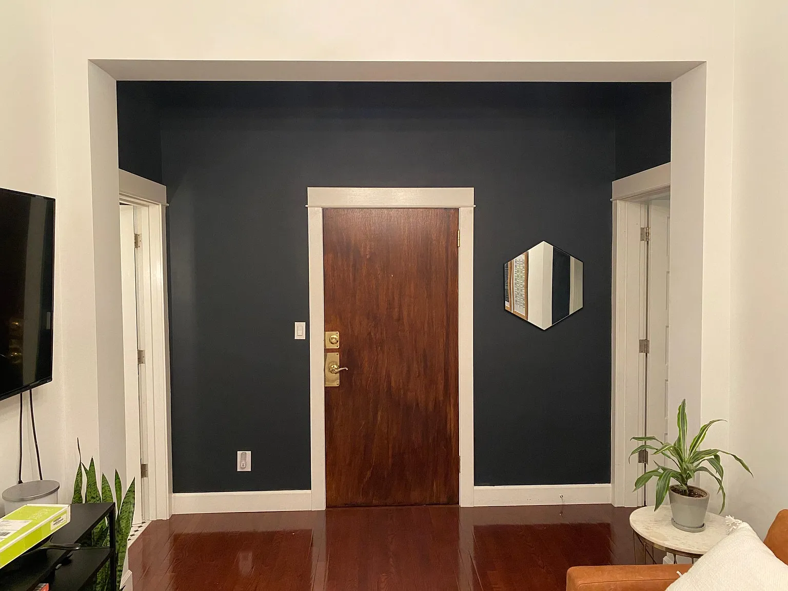 22 John St — Photo 2