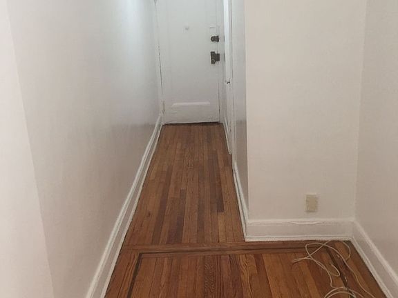 4th image of 41-25 44th St #B4