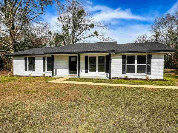 4818 Landmark Ln, Pace, FL 32571