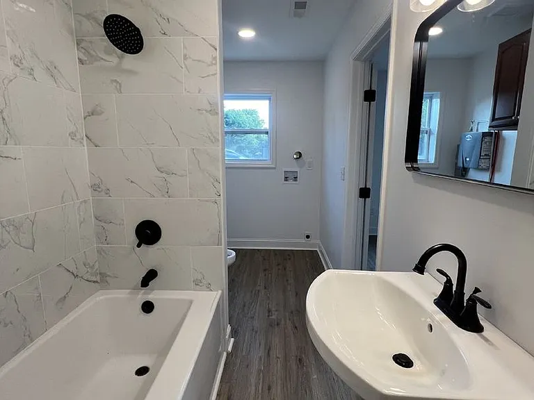 1500 Arlington Ave — Photo 5