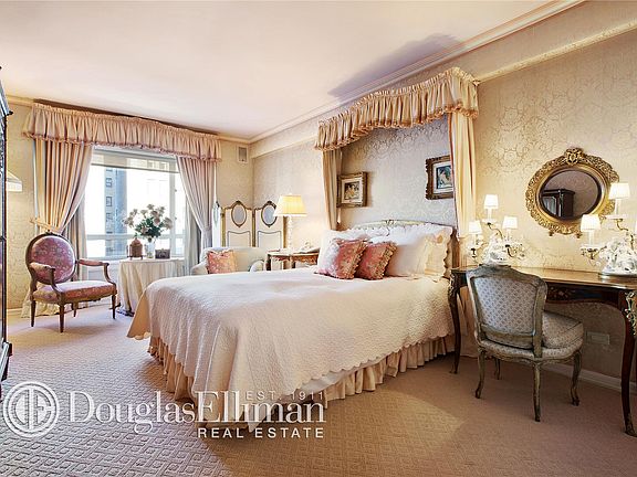 4th image of 799 Park Ave APT 9A