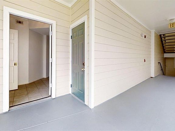 4th image of 460 Water St #460