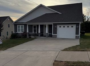 76 Hull Hills Ln, Staunton, VA 24401