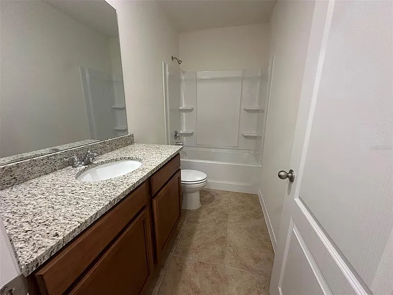 1631 Thicket Ave — Photo 11