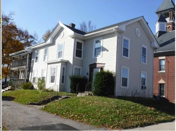 96 Pleasant St #2, Marlborough, MA 01752