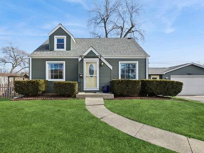 373 Woodbridge St, Des Plaines, IL, 60016