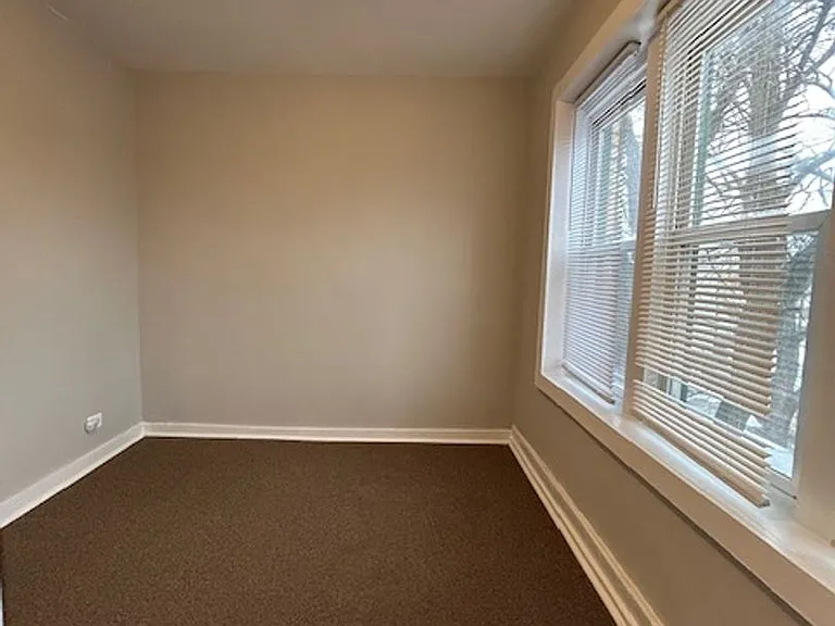 1501-1503 N Kolin 4316 4322 W — Photo 25