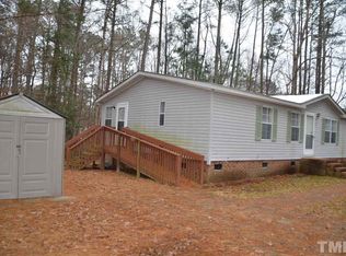2712 Blowing Leaf Ct, Wendell, NC 27591
