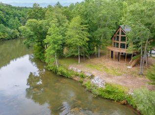 275 River Cliff Dr, Cornelia, GA 30531