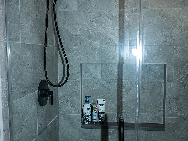Bonus room full bath