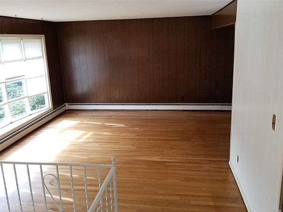 5th image of 75 Tippin Dr
