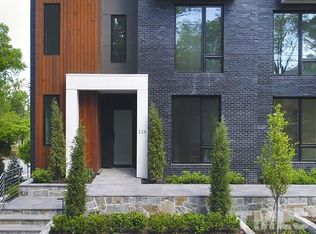 226 Saint Marys St, Raleigh, NC 27605