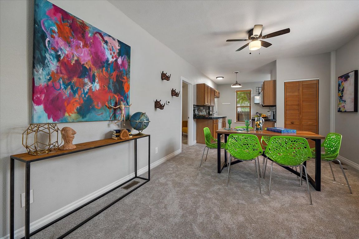 next background image