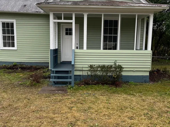 58 Church St, Warrenville, SC 29851