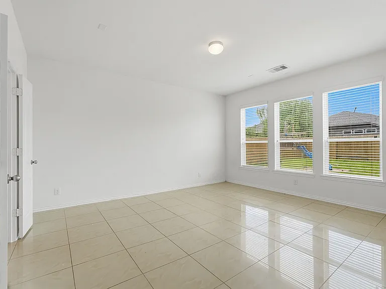 4703 Goldeneye Dr — Photo 26