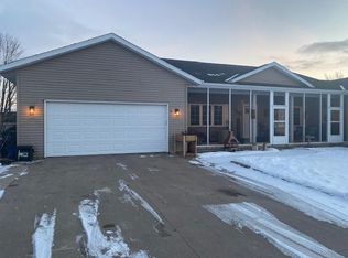 21423 Sheila Ln, Galesville, WI 54630