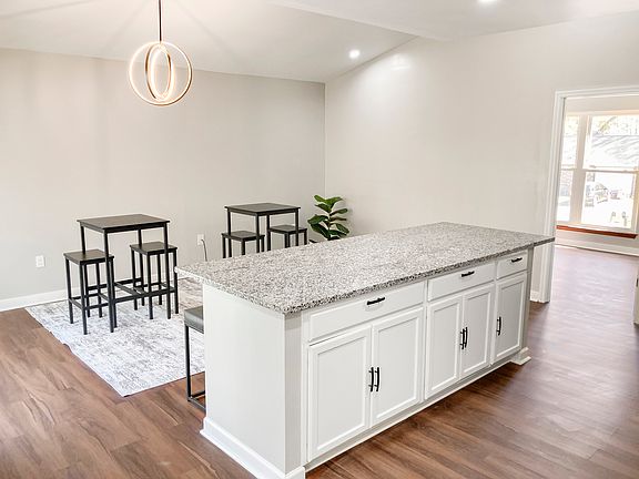 5th image of 7831 Peppercorn Ln #1C