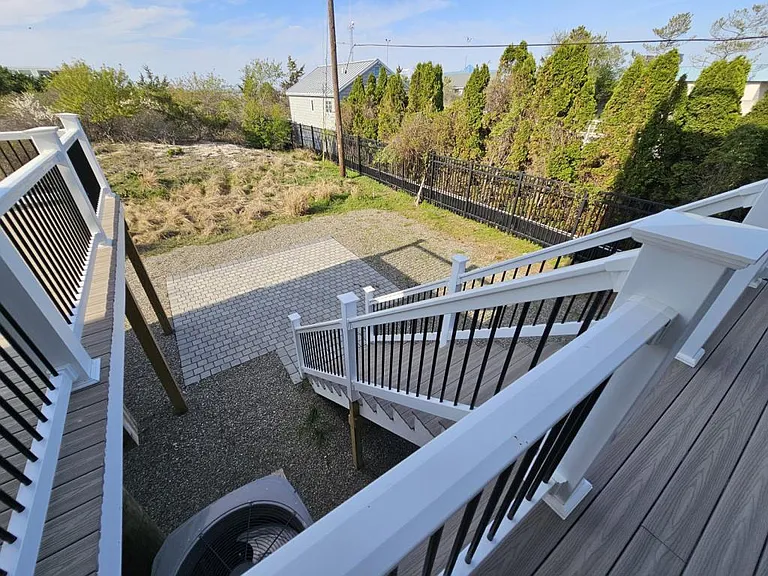 5 Warren Rd — Photo 47