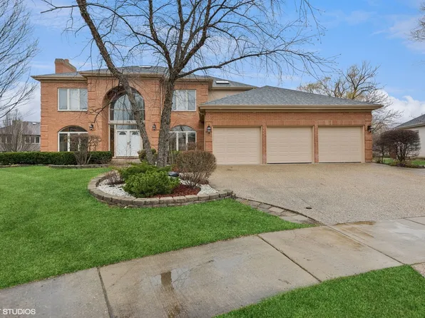 76 Bentley Ct, Deerfield, IL 60015