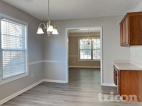 3rd image of 3210 Arbor Oaks Dr SW