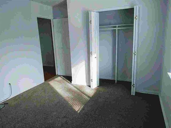 4th image of 3930 Wind River Ct