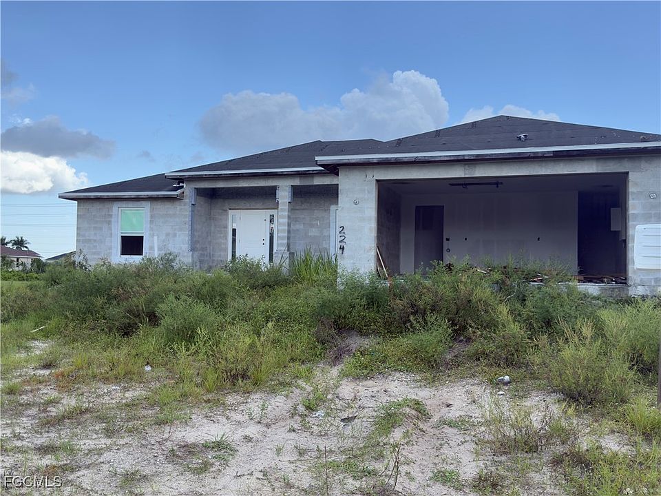 1st image of 224 NW 23rd Ave
