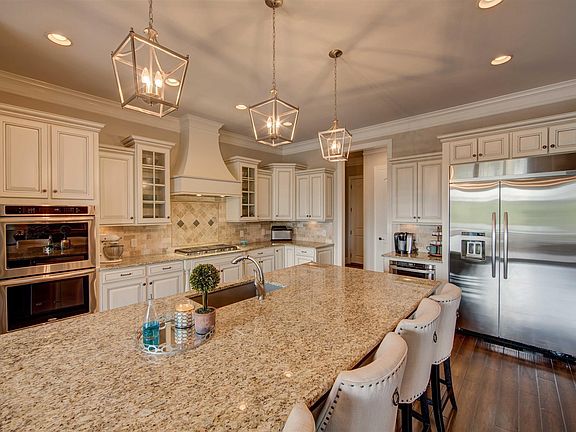 5th image of 1305 Ashby Valley Ln