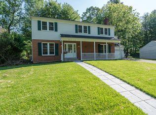 8613 Pappas Way, Annandale, VA 22003