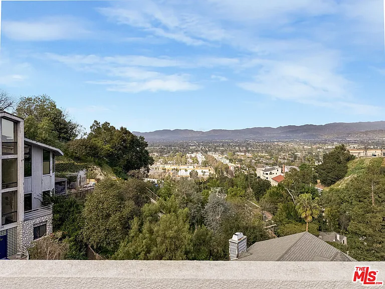 4110 Vanetta Pl — Photo 43