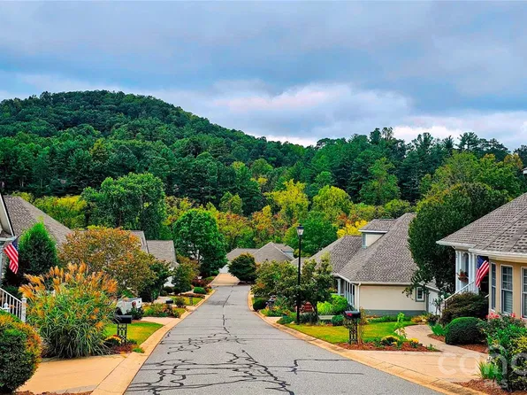 18 Creekside Way, Asheville, NC 28804