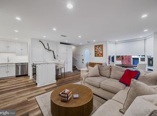 2027 Chancellor St, Philadelphia, PA 19103